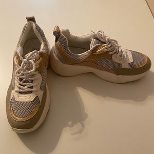 Steve Madden multicolored fashion sneakers size 8
